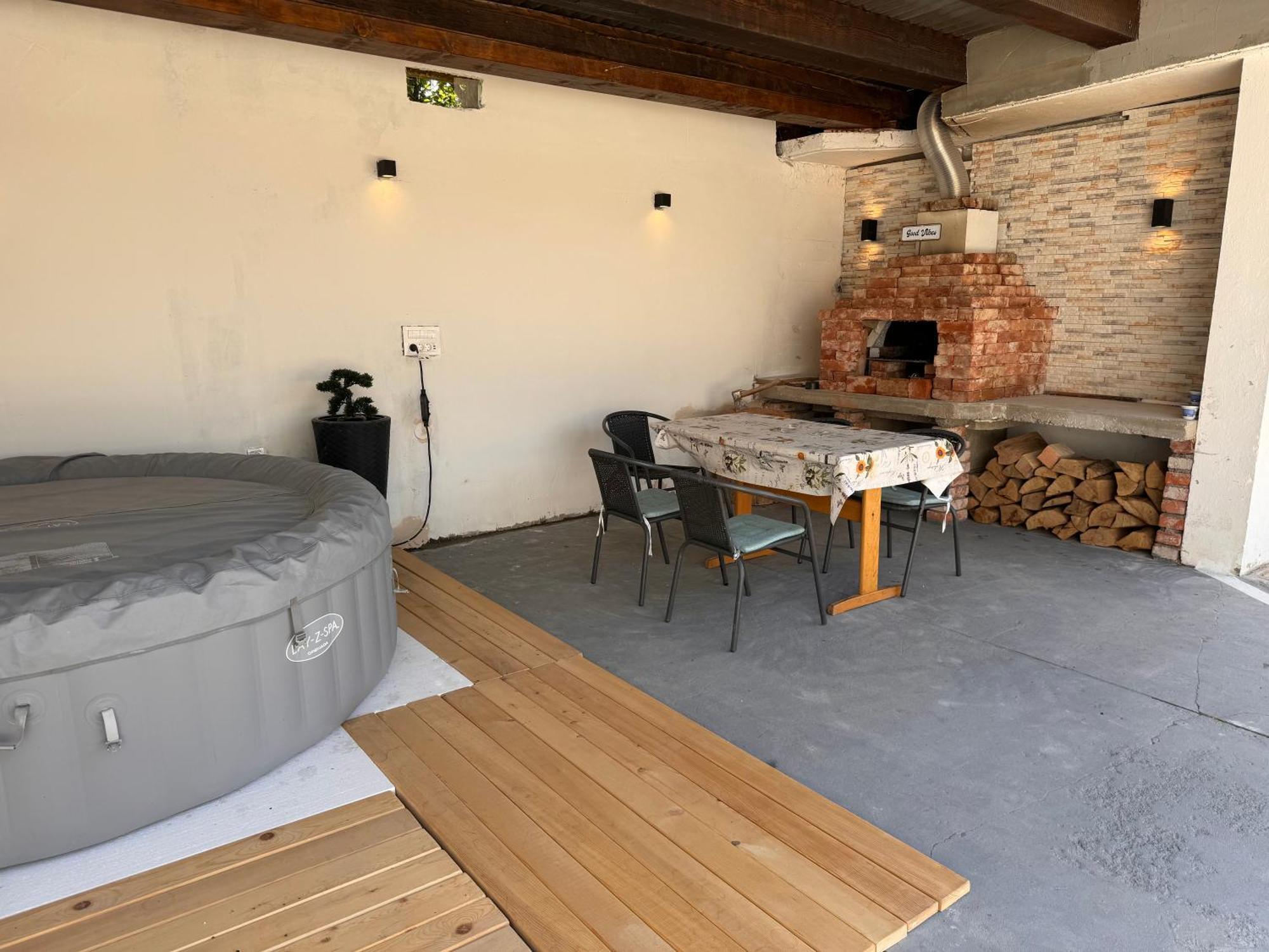 Apartman Zanic Огулин Екстериор снимка